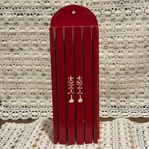 Stoware-like Red Wall Knife Holder